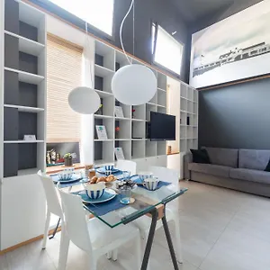 Design Loft In Navigli Apartamento